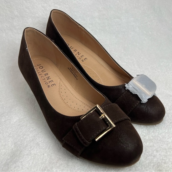 Journee Collection Shoes - Journee Collection, NWOT dark brown with gold hardware